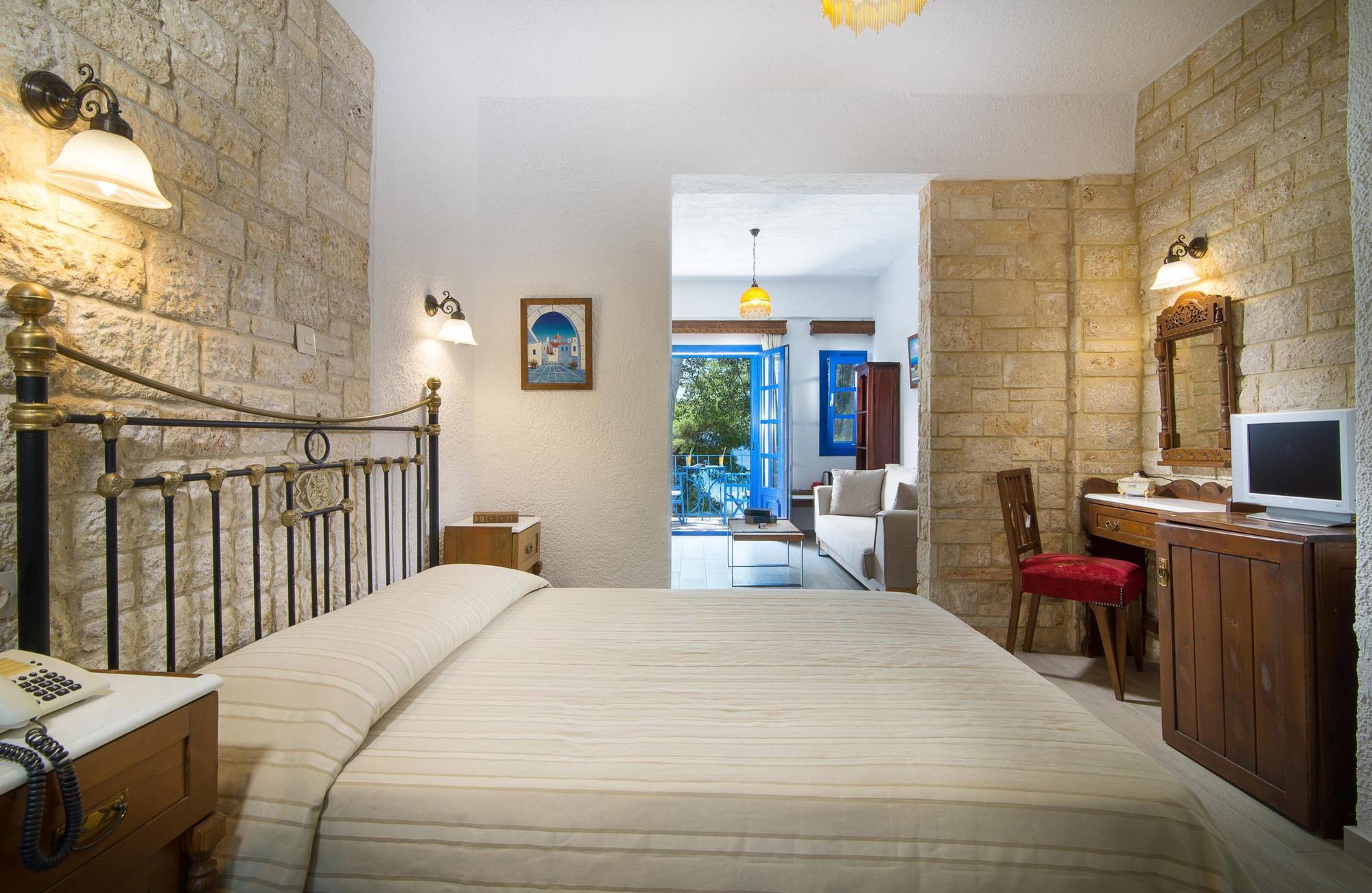 Virginia Hotel Sithonia Eksteriør billede