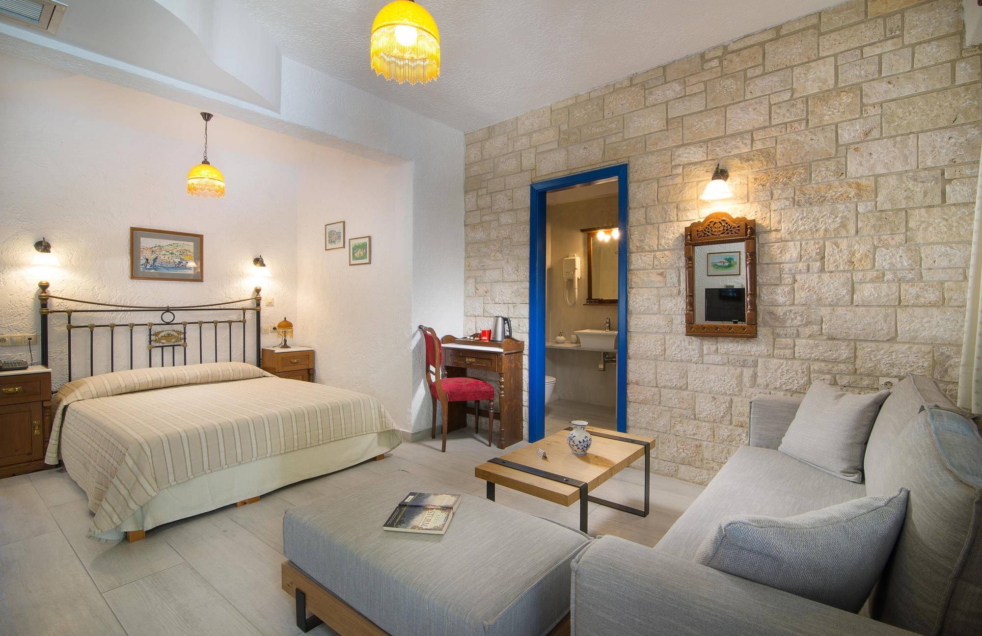 Virginia Hotel Sithonia Eksteriør billede